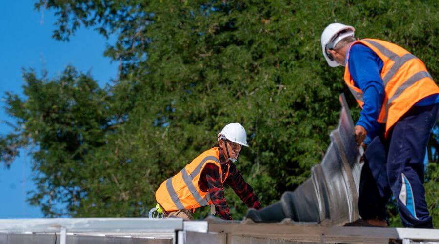 Professional residential roofers in Bremen, AL